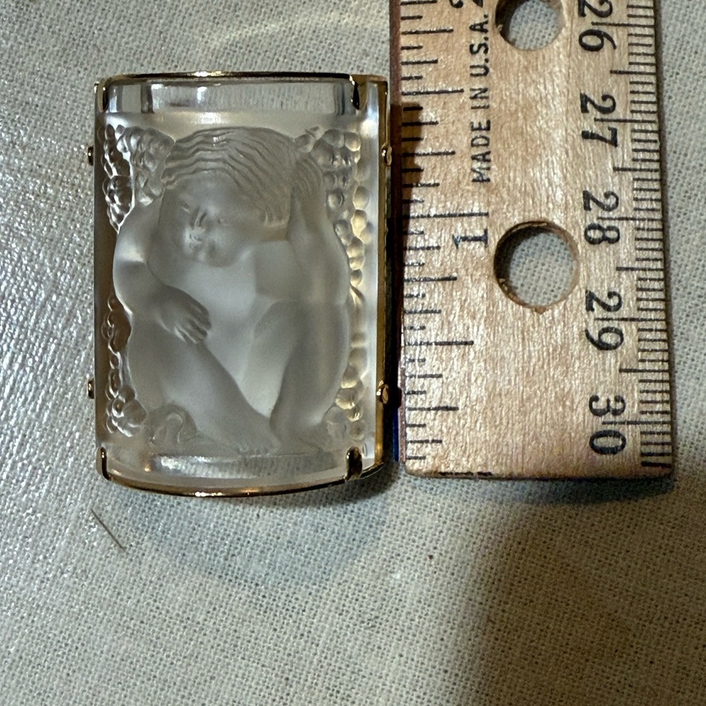 Vintage Lalique Paris Enfant Angel Frosted Crystal Brooch Pin w Original Box - Picture 9 of 12